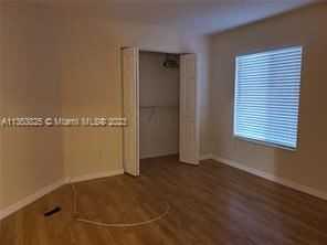 12668 Sw 47th St - Photo 3 of 16