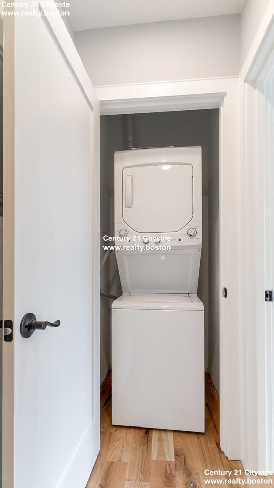 140 Saratoga St #3 - Photo 6 of 8