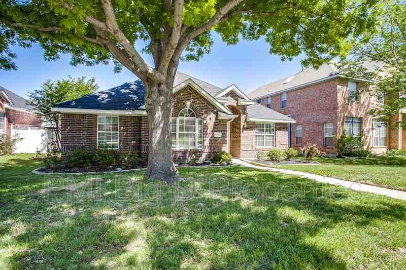 4005 Ridge Rock Dr - Photo 3 of 27