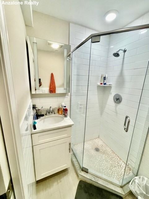 3 Stillman Pl #2 - Photo 4 of 17