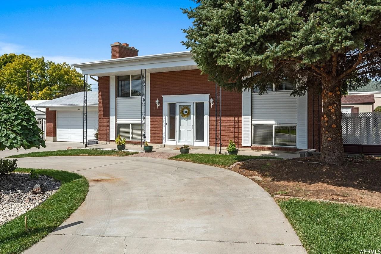 659 E Shiloh Way, Murray, UT 84107 4 Bedroom House for 2,950/month