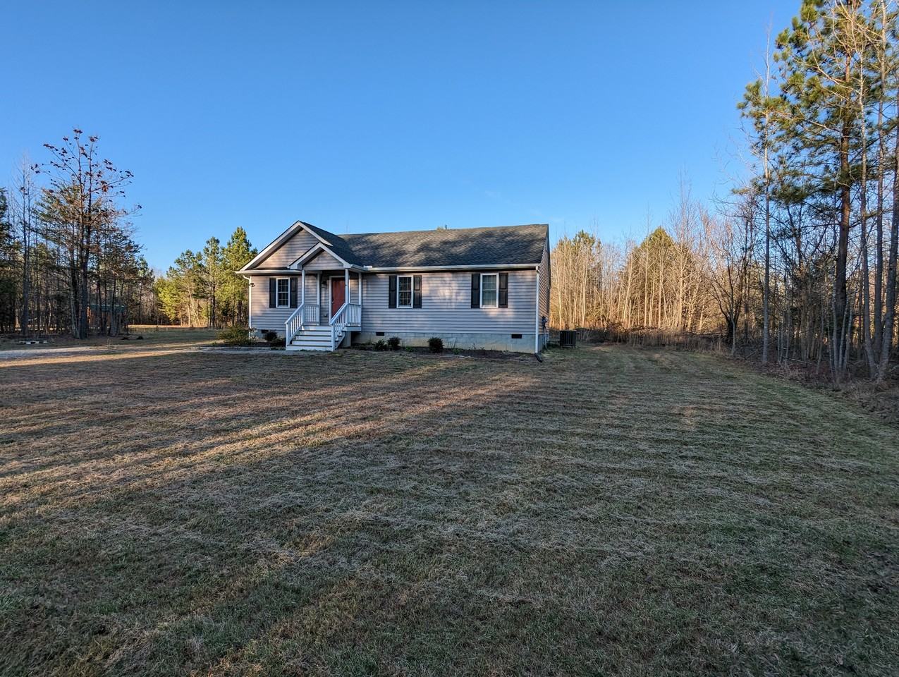 58 Sugarfork Rd - Photo 2 of 14