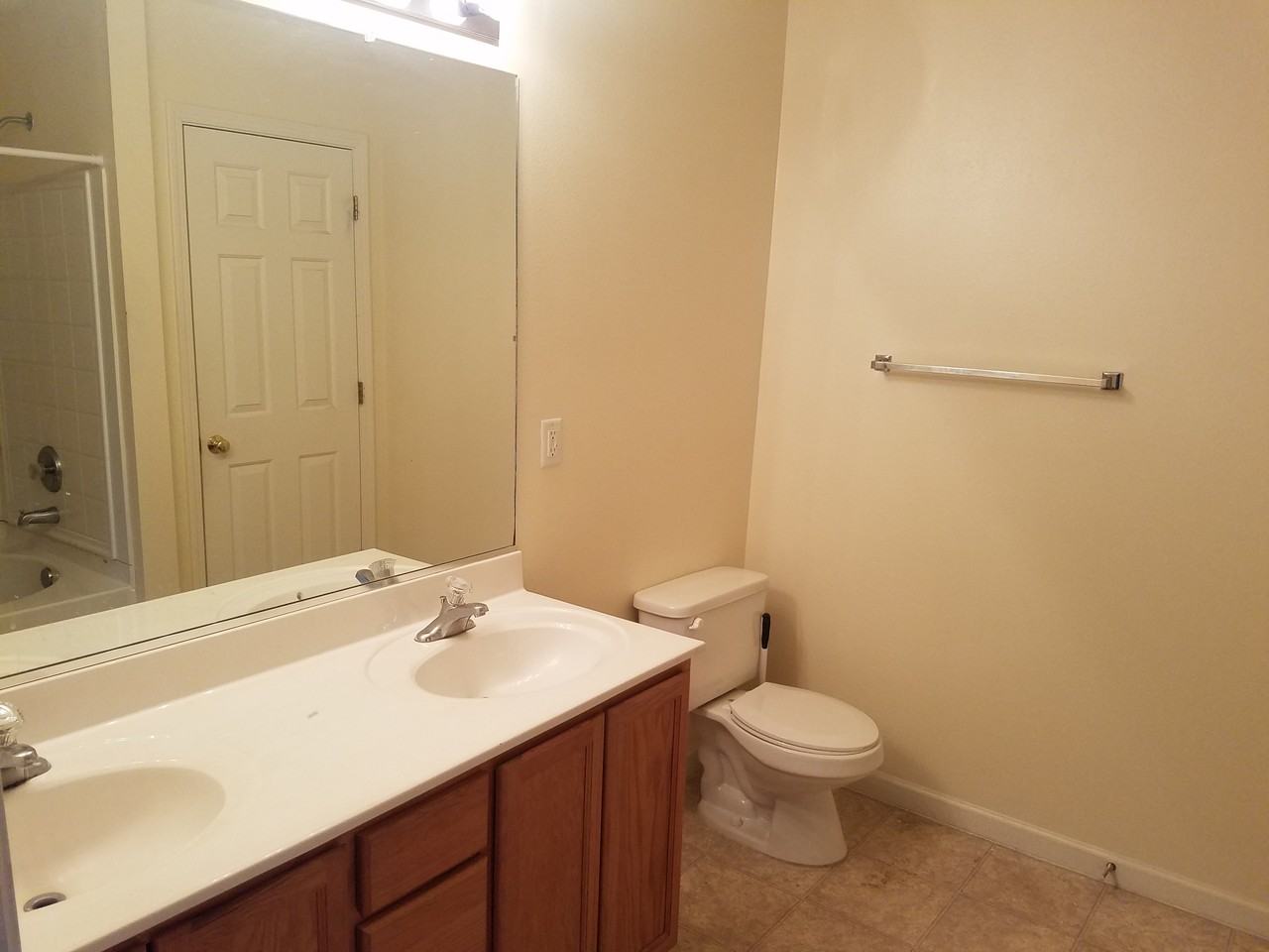 5407 Waterpoint Dr - Photo 3 of 19
