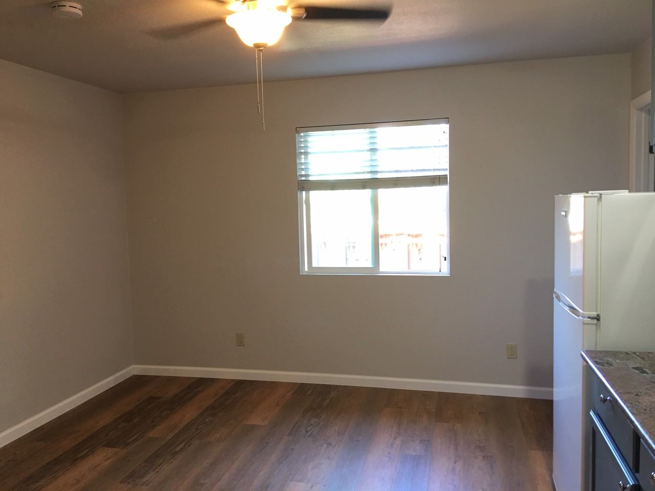 267 Vista Avenue - Photo 3 of 5