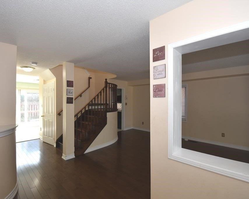 50 Primrose Path Crescent - Photo 2 of 6