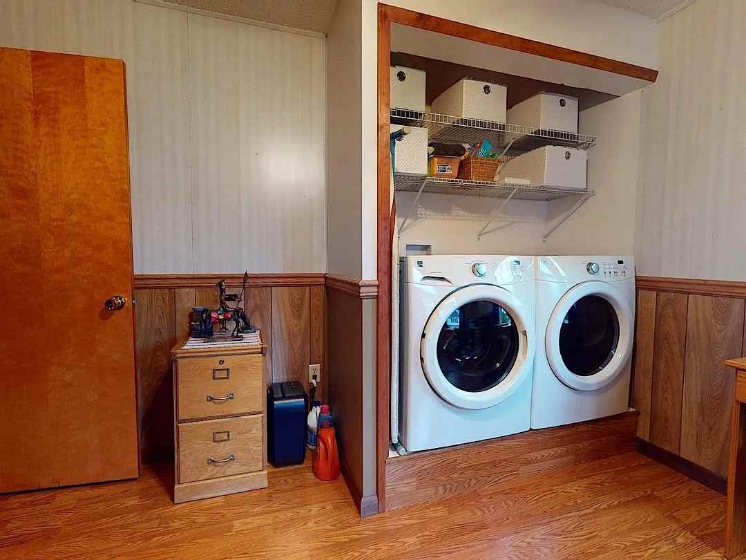 113 Grant St - Photo 2 of 10