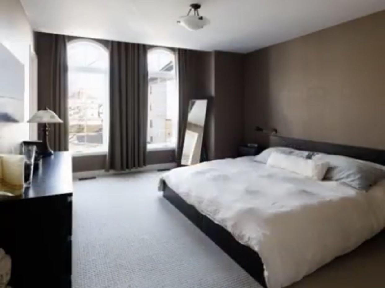 259 Rue Jean-Claude-Tremblay - Photo 2 of 6