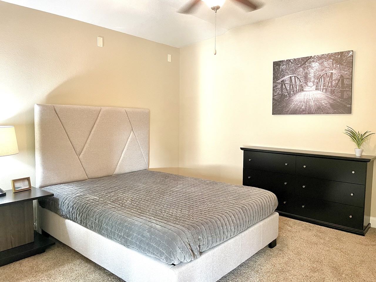 717 Via Lago Drive - Photo 2 of 8