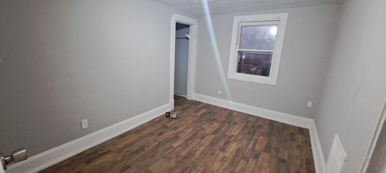 1849 Westview Dr #1 - Photo 3 of 5