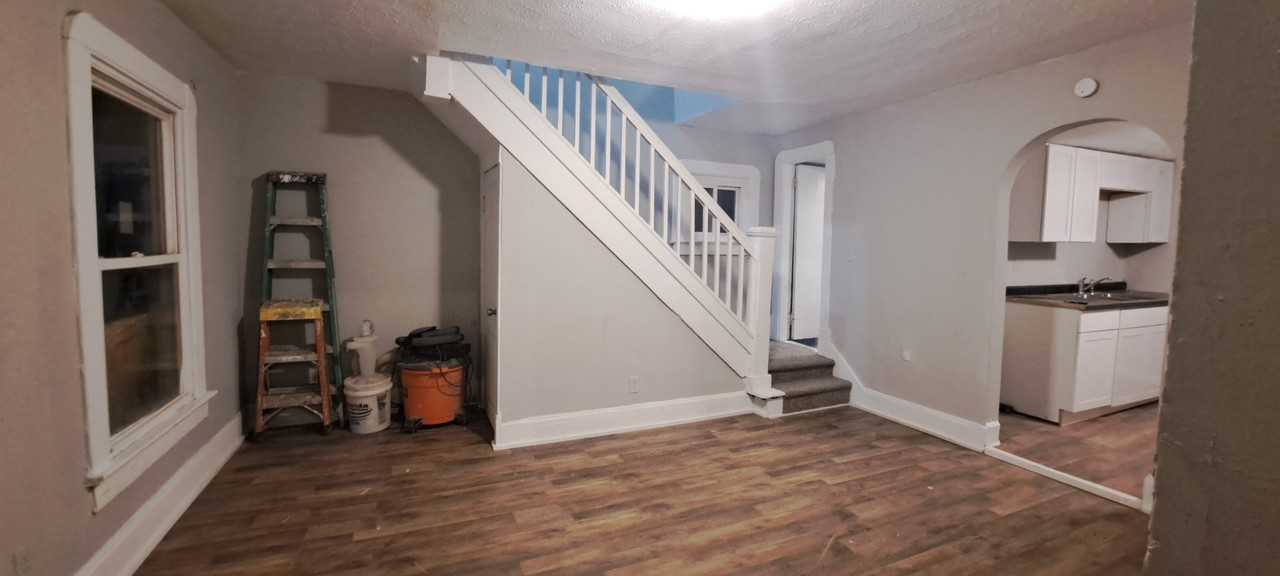 1849 Westview Dr #1 - Photo 4 of 5