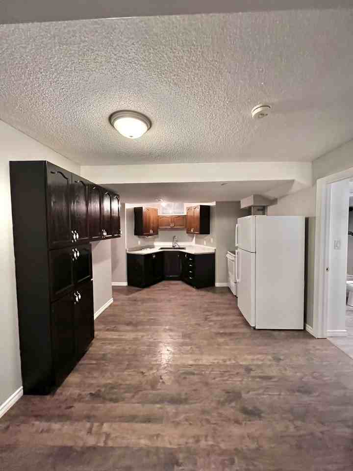 24 Bourassa St - Photo 3 of 11