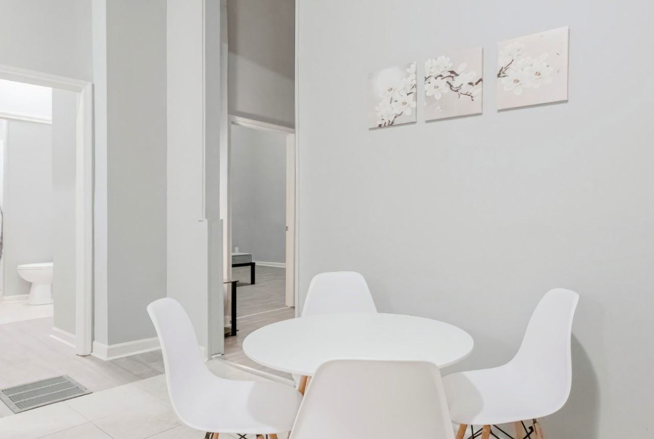 Mayson Turner Rd Nw - Photo 3 of 5