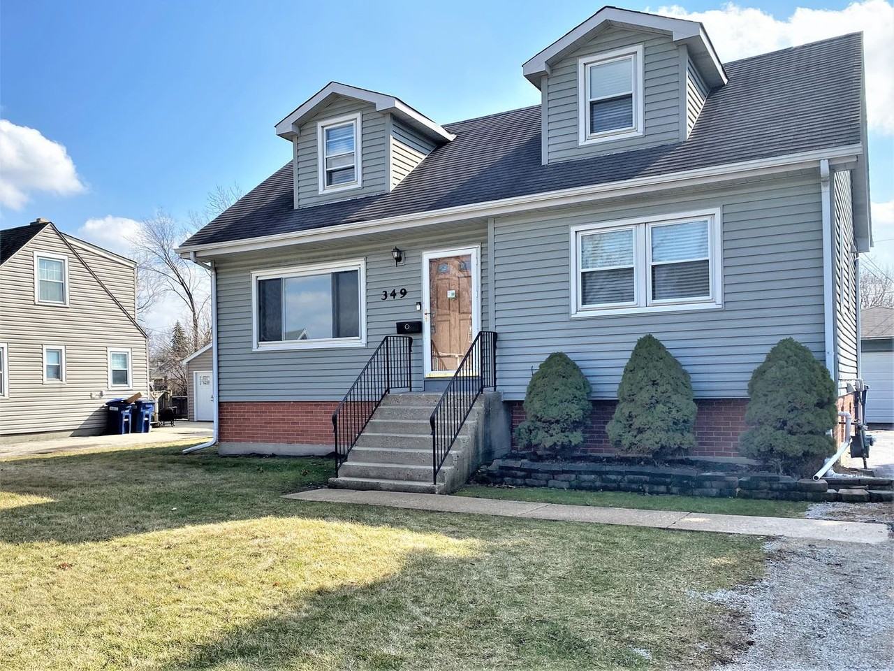 349 E Medill Ave - Photo 2 of 24