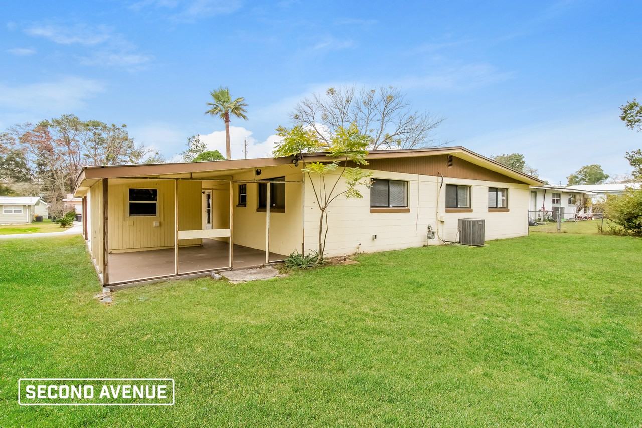 6835 Mother Goose Road - Photo 3 of 26