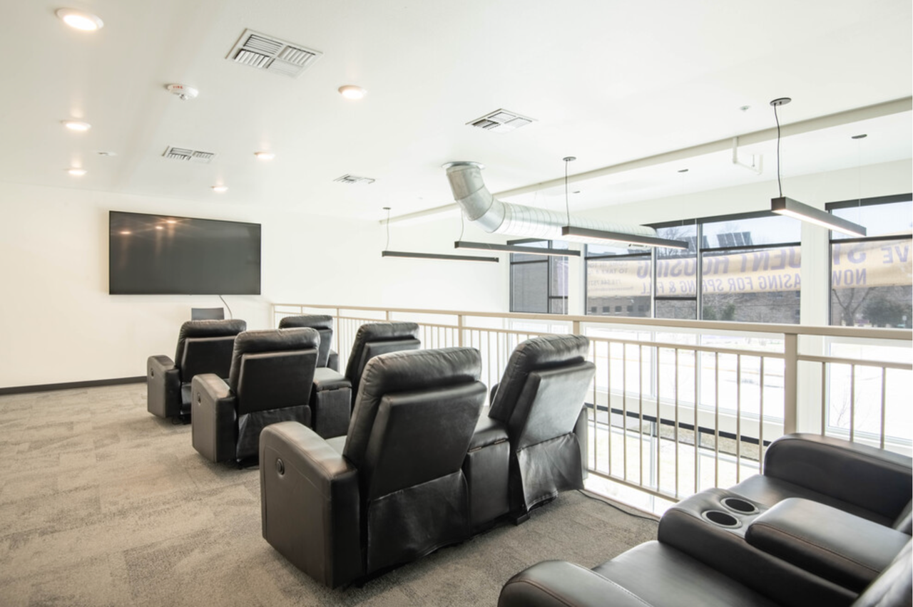 The Reserve Student Apartments - Photo 7 of 37