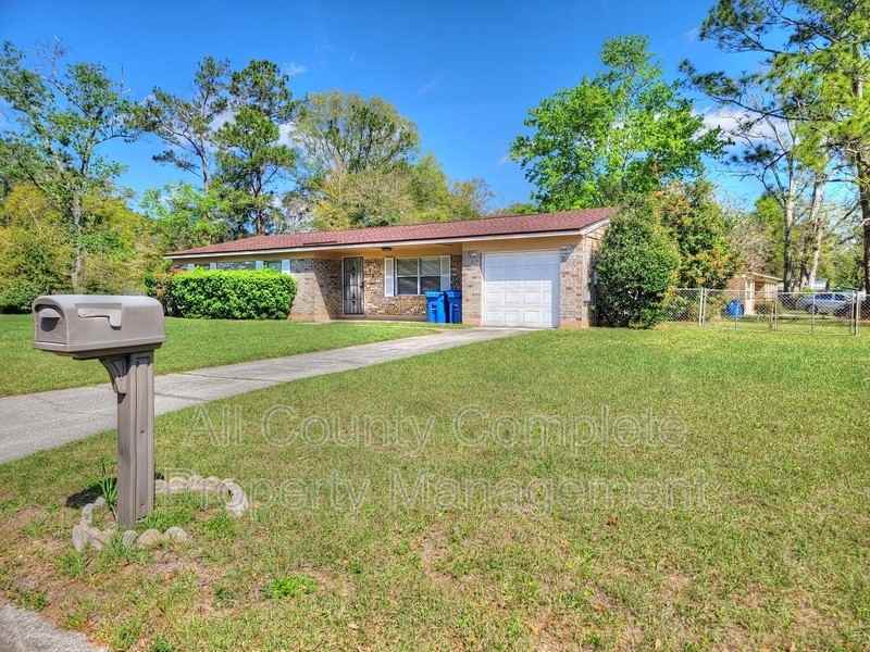 10881 Key Coral Dr - Photo 2 of 26