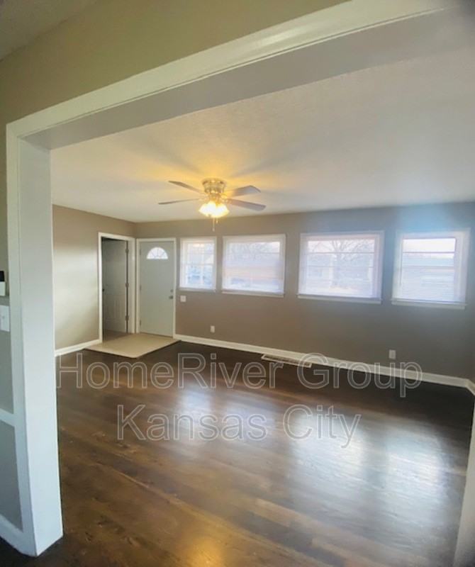 3410 S Overton Ter - Photo 3 of 31