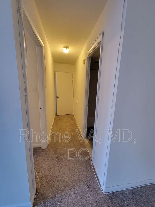 8830 Piney Branch Rd #403 - Photo 6 of 18