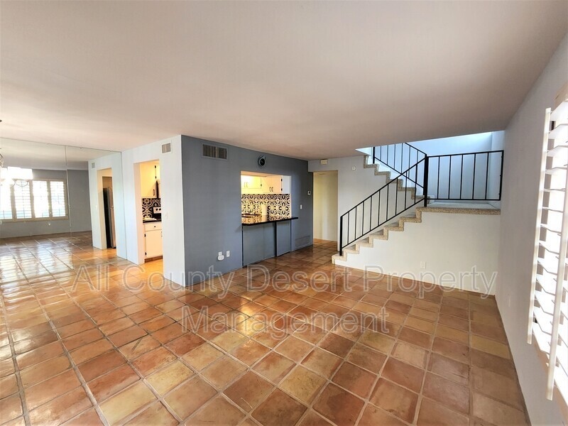 73330 Shadow Mountain Dr #31 - Photo 3 of 17