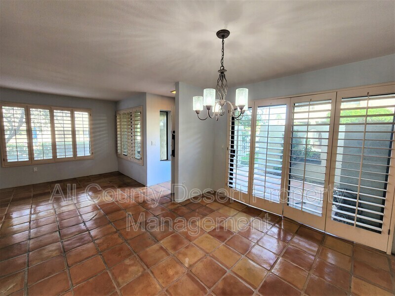 73330 Shadow Mountain Dr #31 - Photo 5 of 17