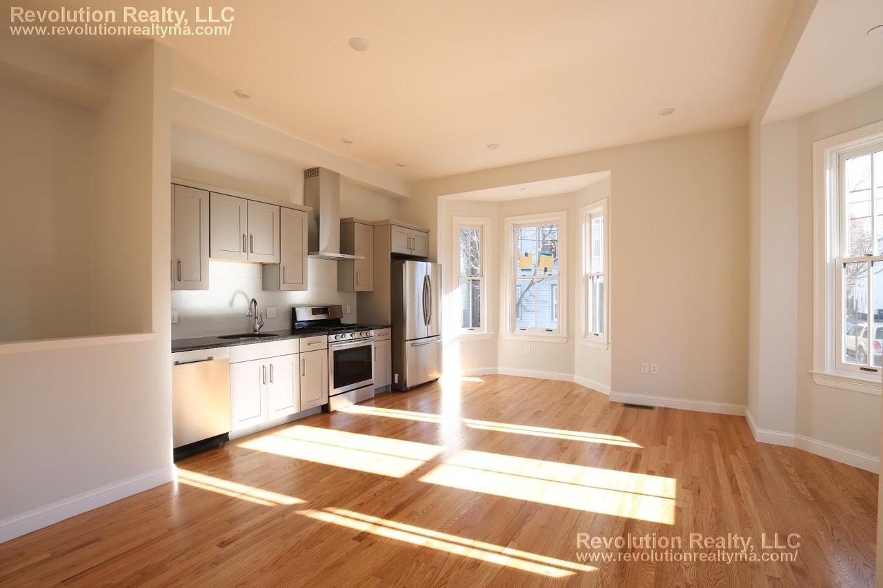 19 Lincoln Ave - Photo 2 of 16