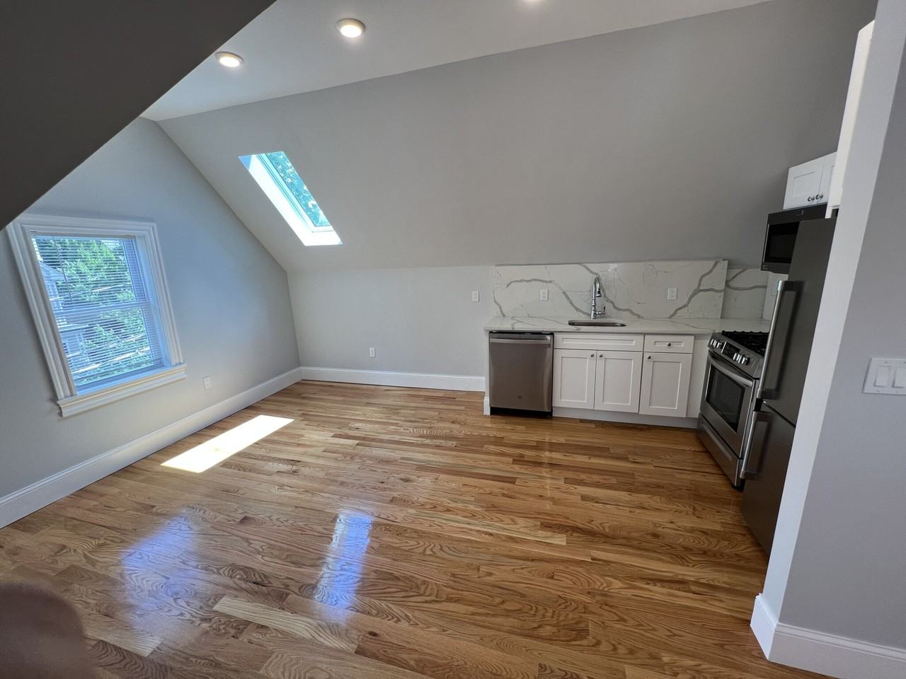 158 Morrison Ave #3 - Photo 3 of 32