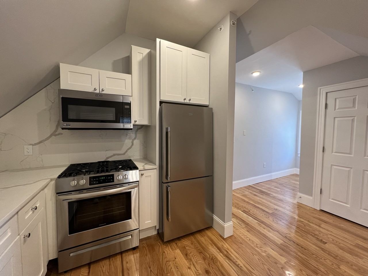 158 Morrison Ave #3 - Photo 6 of 32