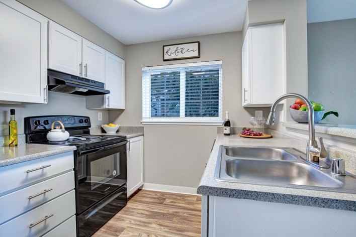 Beaumont Grand Apartment Homes - Photo 2 of 50