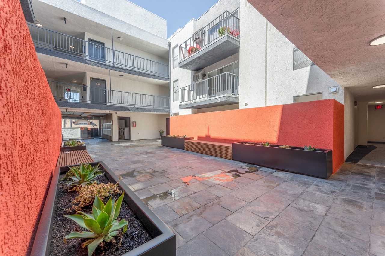 The Monarch - Photo 4 of 4