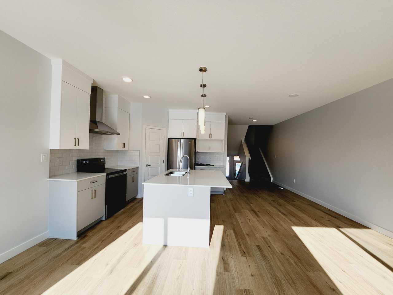 3865 Chrustawka Pl Sw - Photo 3 of 33