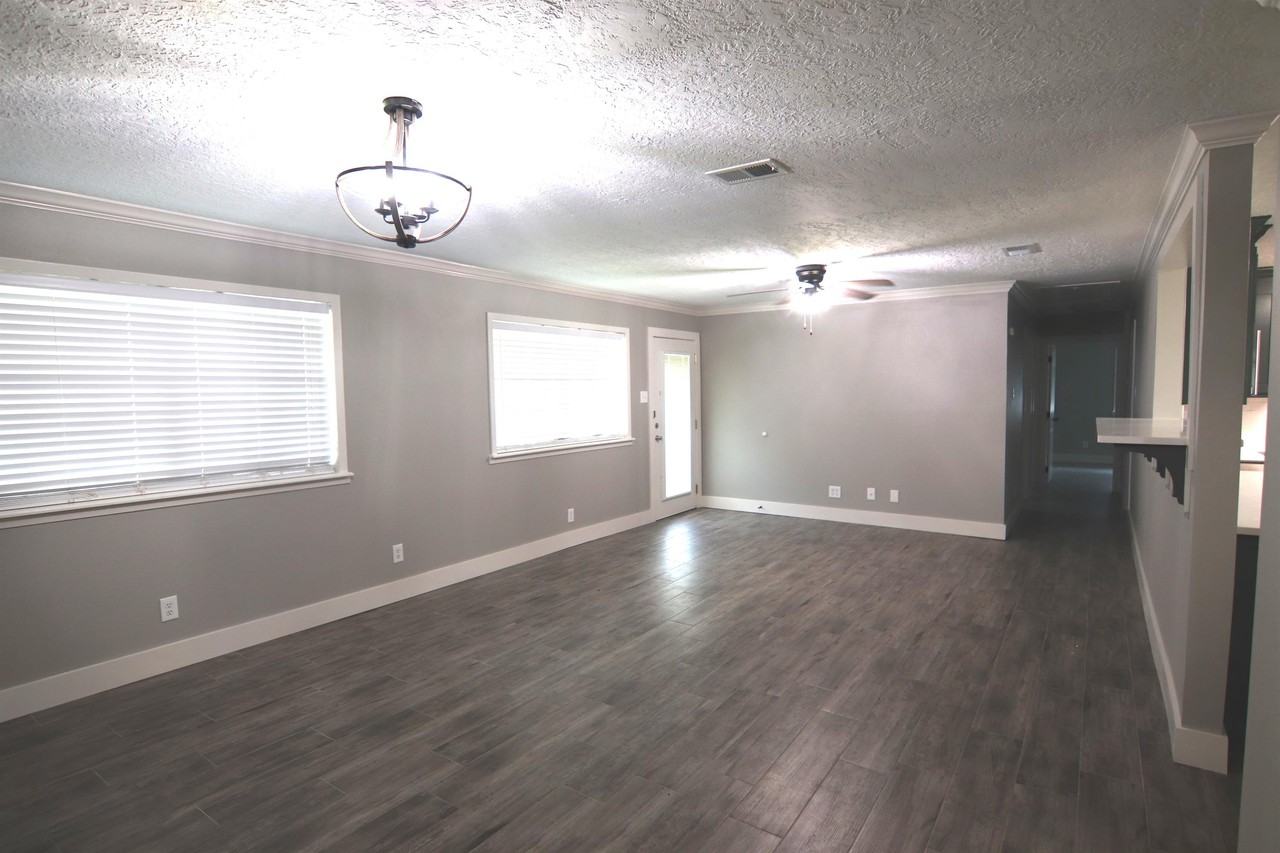 3885 Hale St #1 - Photo 2 of 22