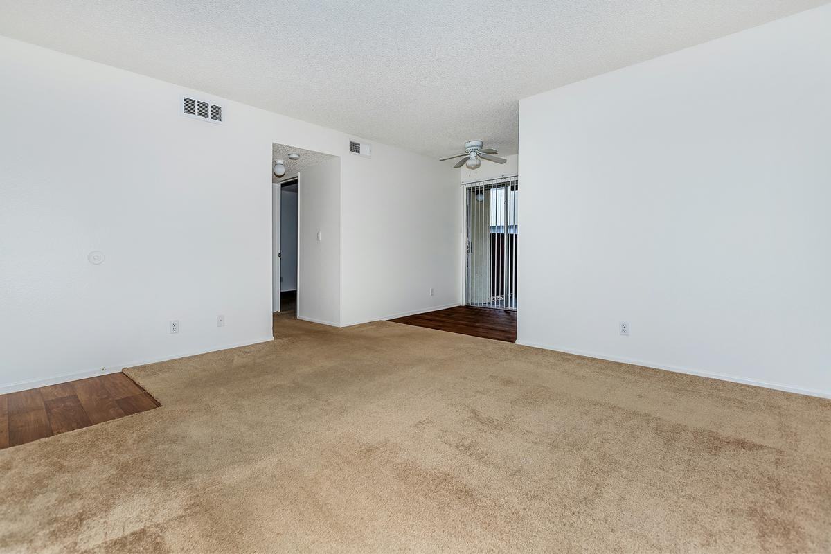 1256 W Arrow Hwy - Photo 4 of 35