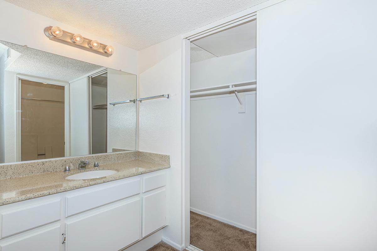 1256 W Arrow Hwy - Photo 5 of 35