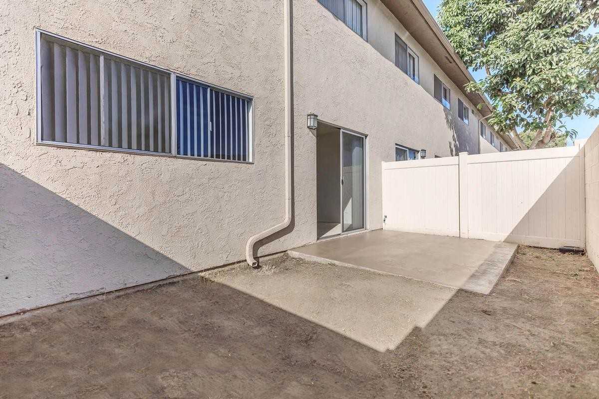 8300 Chapman Ave - Photo 7 of 10