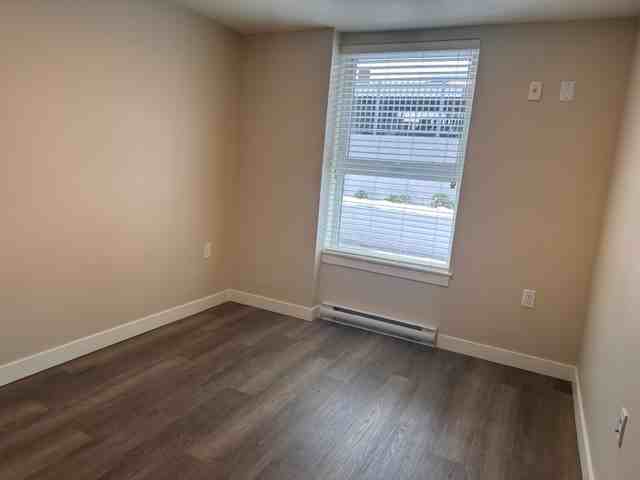 75 Southwest Marine Drive - Photo 3 of 5