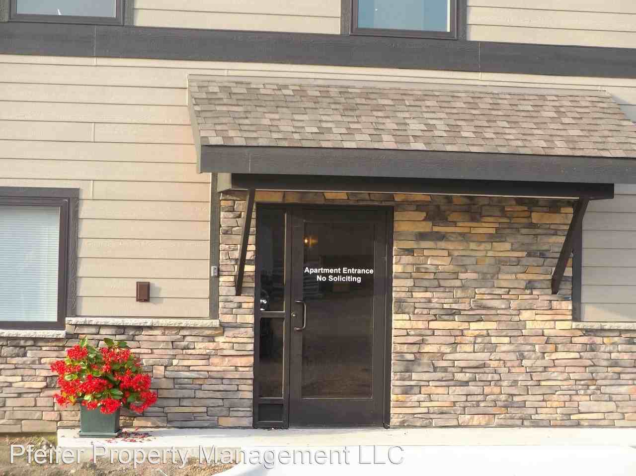 151 5th St. NE - Photo 2 of 10