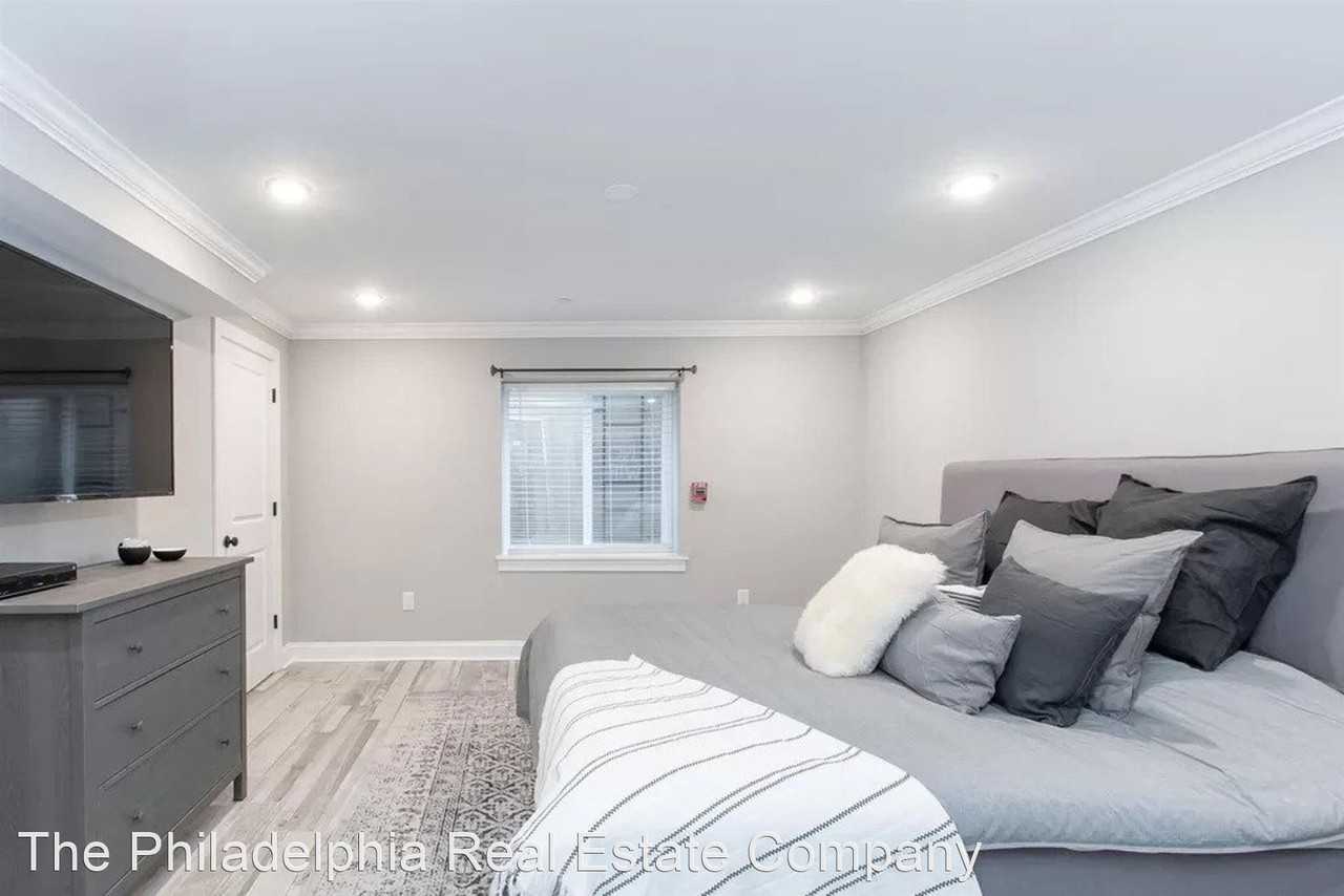 3414 W. Commissioner St - Photo 2 of 5