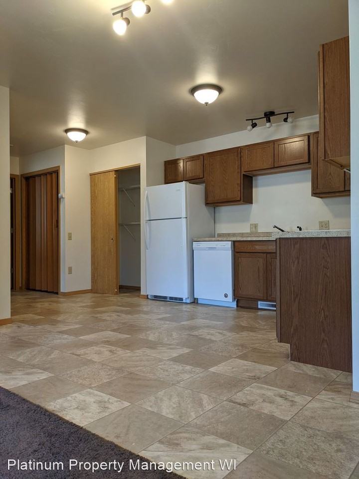 1813 N 11th Avenue - Photo 2 of 13