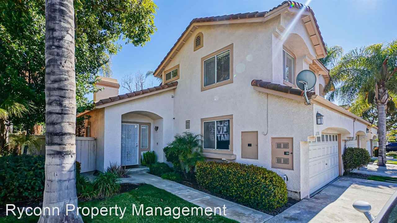 2291 Arabian Way - Photo 3 of 48