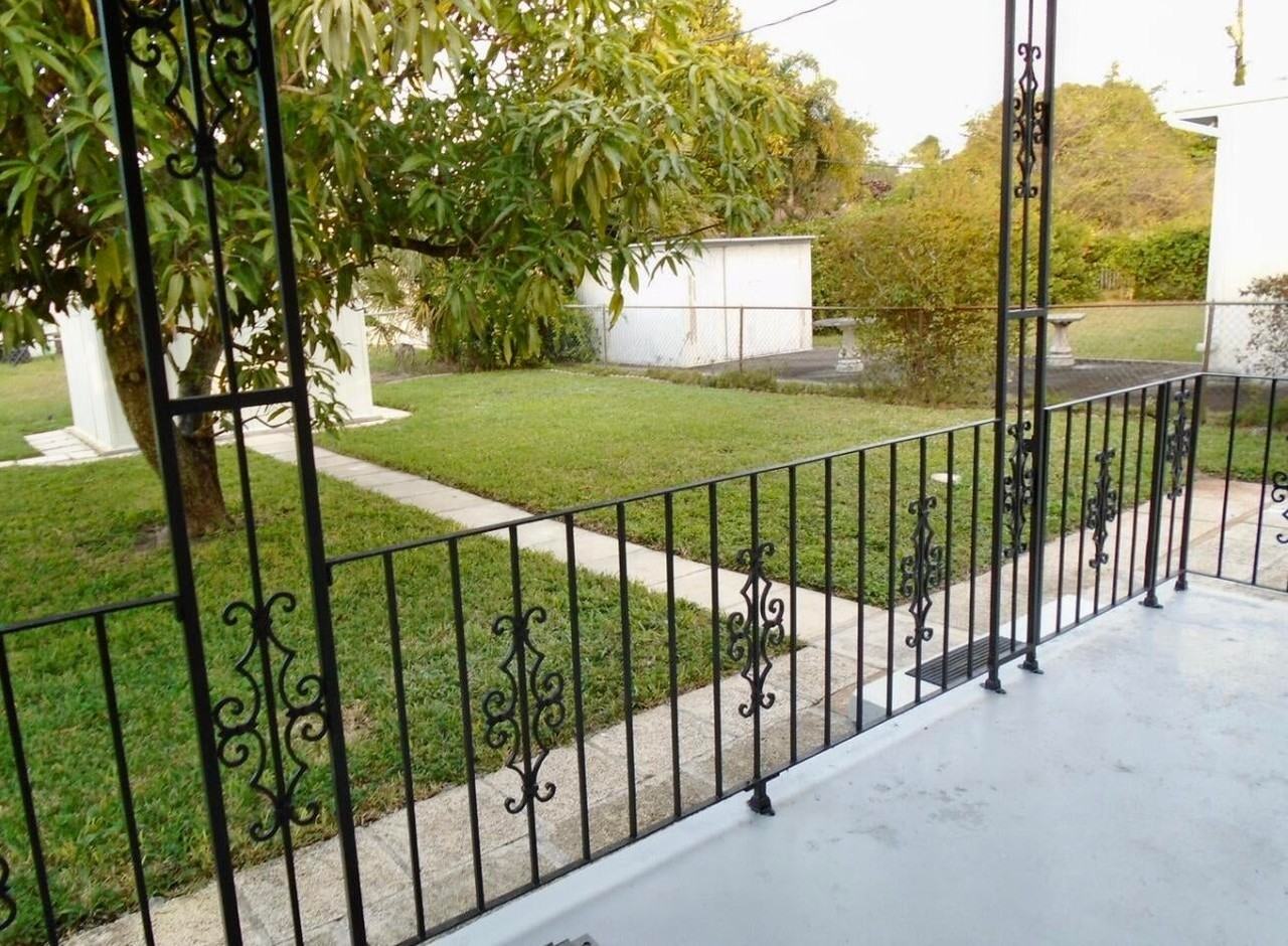 831 El Prado - Photo 3 of 11