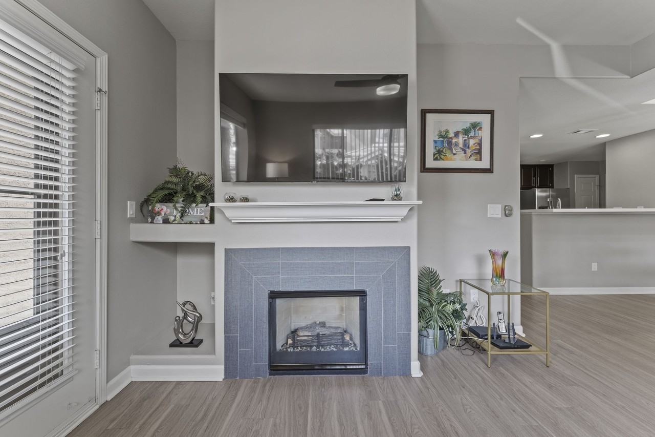 900 S Meadows Pkwy #1 - Photo 7 of 48