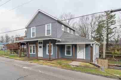 103 Moberly Avenue Unit A - Photo 3 of 22