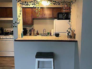 6722 Dale Avenue - Photo 3 of 4