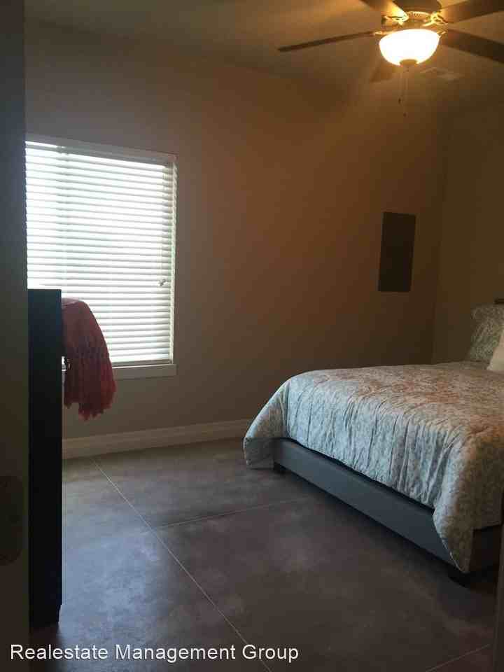 3325 3325 E Aster - Photo 2 of 8
