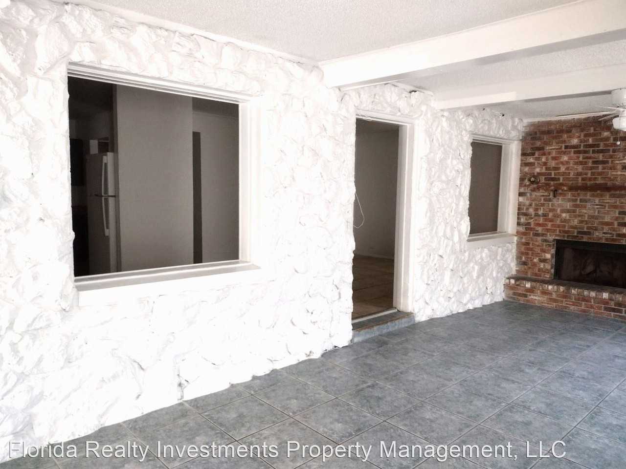 3524 Hage Way - Photo 3 of 14