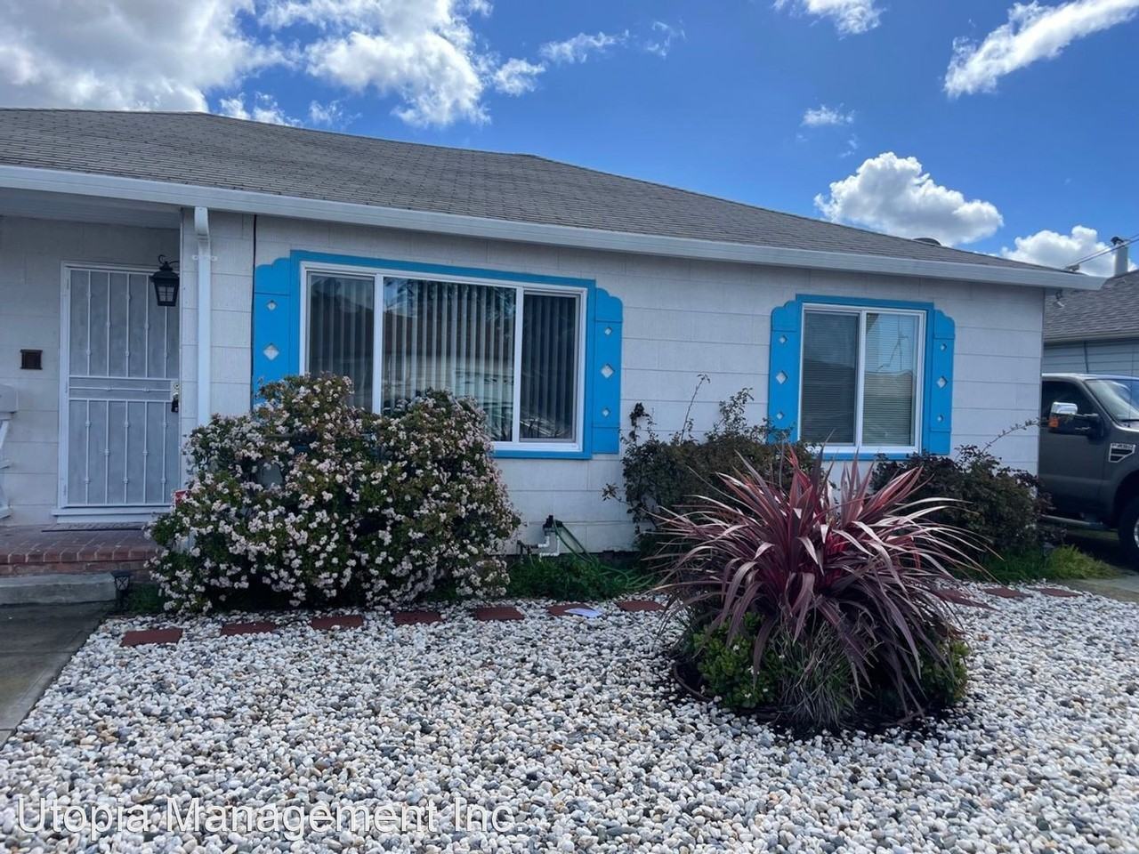 1720 142nd Ave - Photo 3 of 22