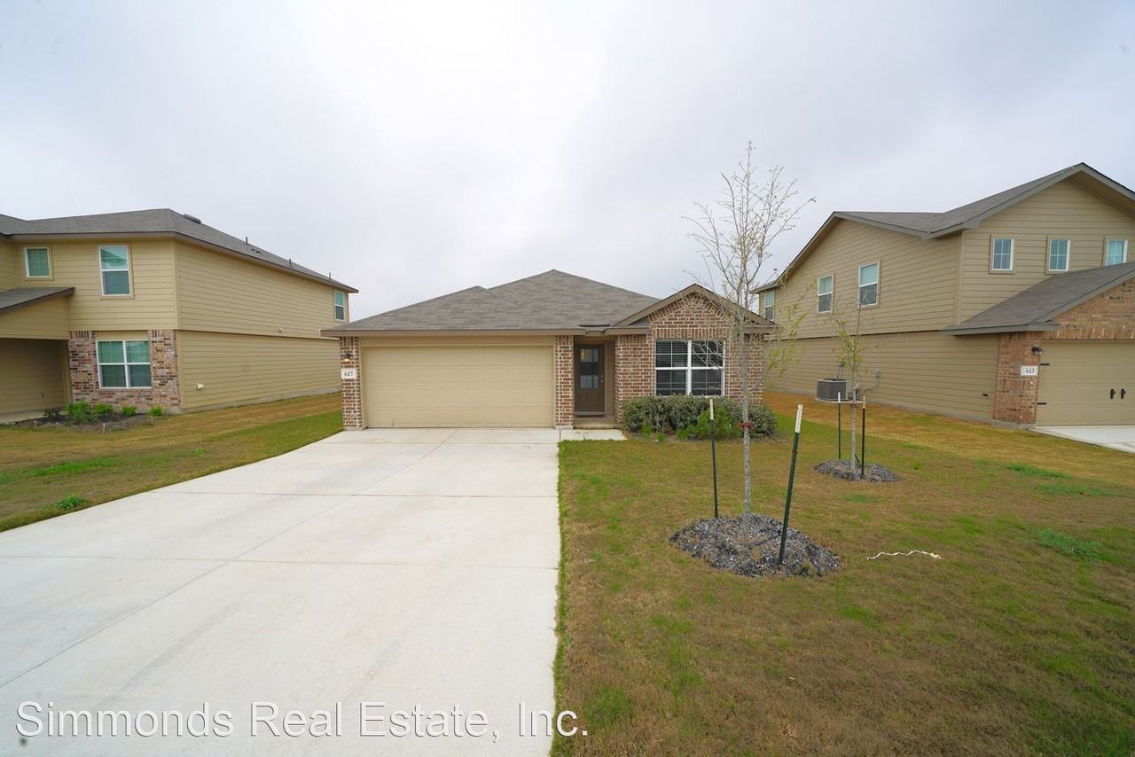 617 Cypress Byu - Photo 2 of 39