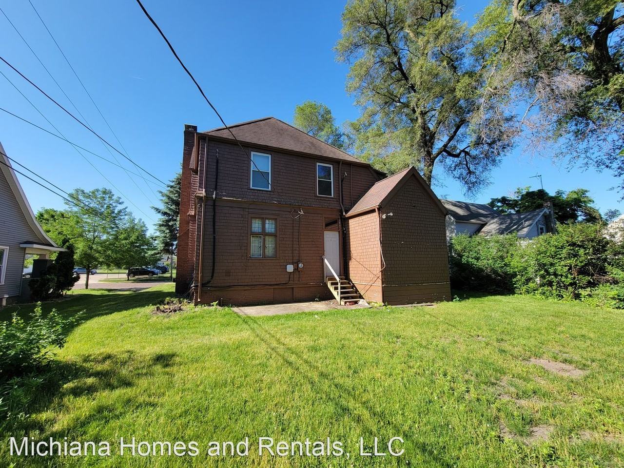 1003 E Washington St - Photo 2 of 31