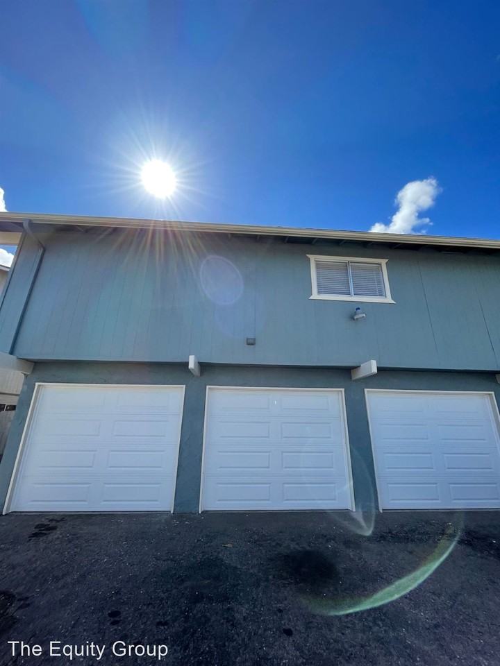 663 W Ashlan Ave - Photo 3 of 3