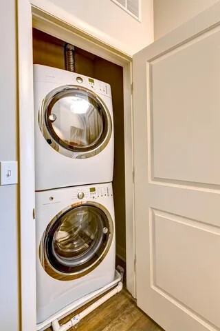 Skokie Boulevard #1-337 - Photo 5 of 33